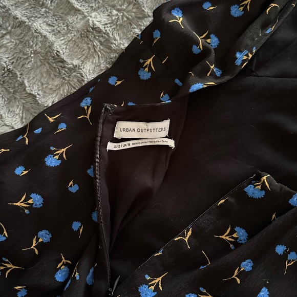 Little Black Dress - Picture 1 of 4